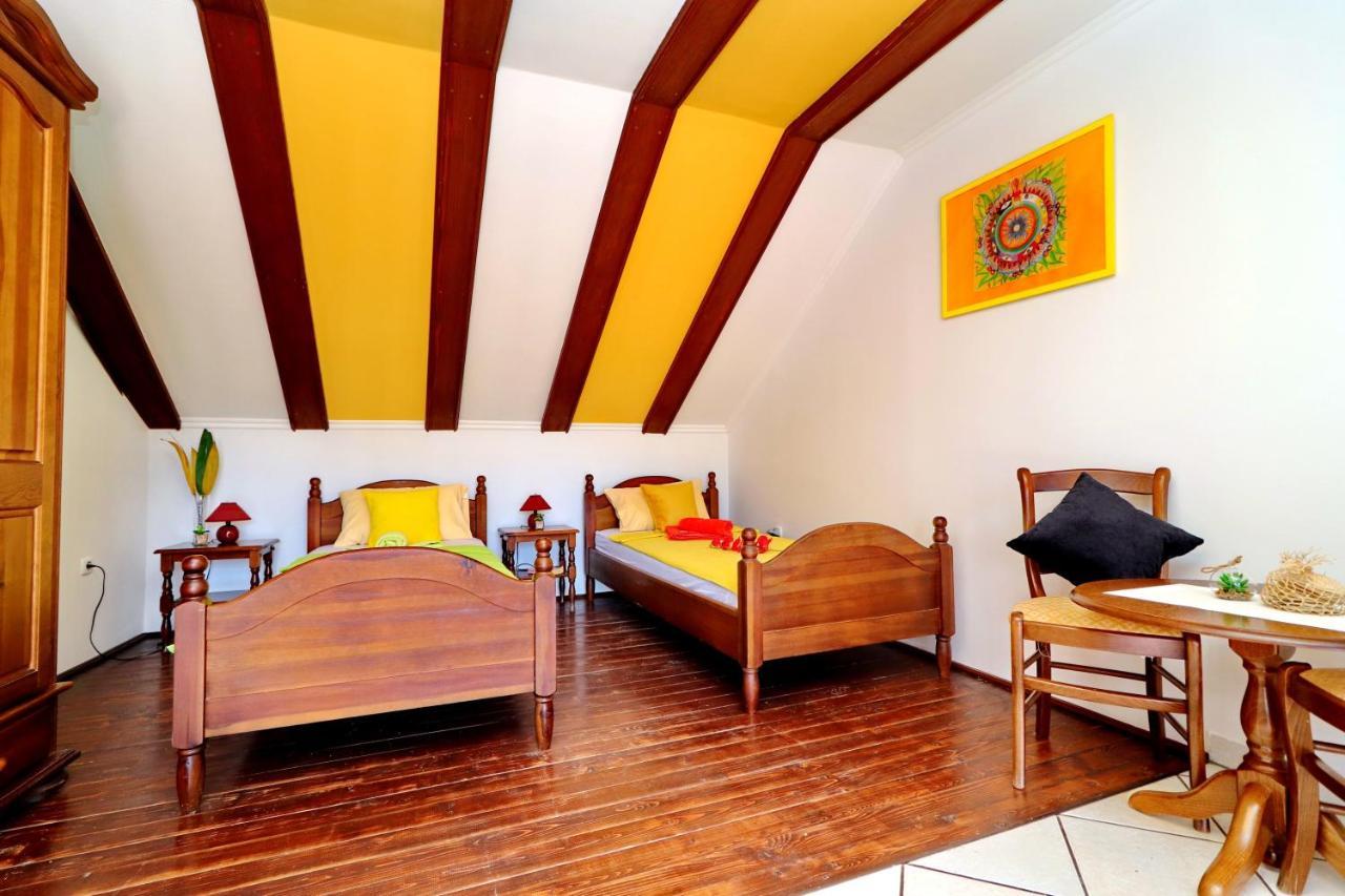 וולה לוקה Fancy Apartments Marco מראה חיצוני תמונה