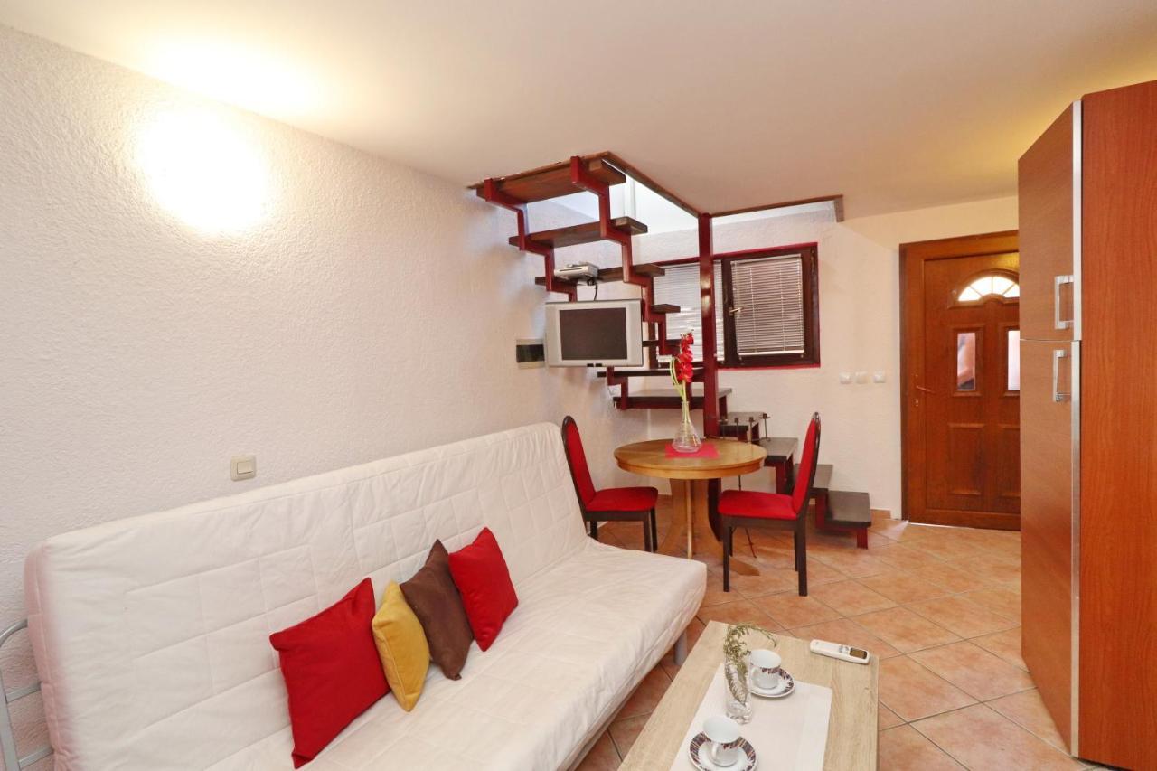 וולה לוקה Fancy Apartments Marco מראה חיצוני תמונה