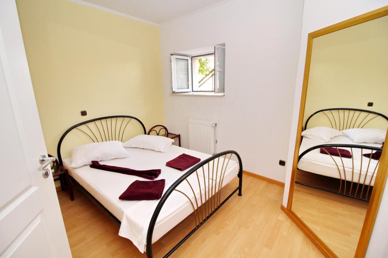 וולה לוקה Fancy Apartments Marco מראה חיצוני תמונה